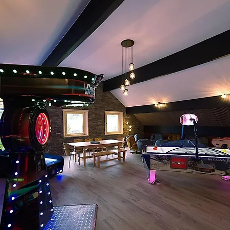 Familial Avec Salle De Jeux Et Spa, Pres De Gerardmer, Pour 15 Pers. - Fr-1-589-647 Holiday home *