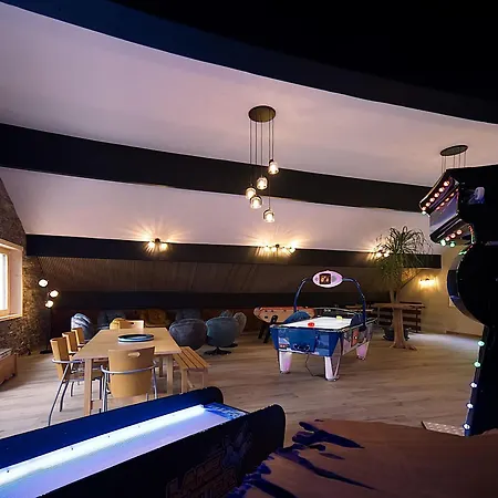 Familial Avec Salle De Jeux Et Spa, Pres De Gerardmer, Pour 15 Pers. - Fr-1-589-647 *